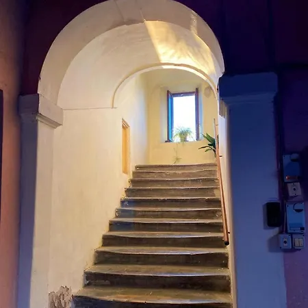 Piccolo Monolocale In Convento Del 1600 * Terni